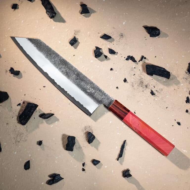 FORGE Ash & Chrome med askemørk overdel, lysere stål nedenunder og skæfte i lyserød eg og cocobolo
